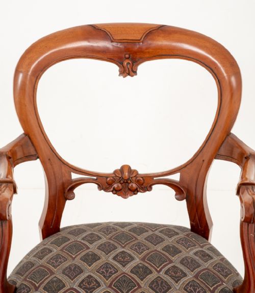 fig 1. Set of 8 Mahogany Victorian Style Balloon Back Dining Chairs
