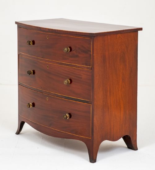 Regency 3 Drawer Mahogany Bow Chest