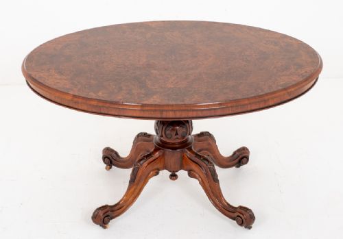 Good Quality Victorian Burr Walnut Dining Table