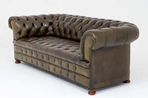 Hand Dyed Deep Buttoned Leather Chesterfield