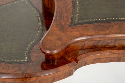 PRETTY VICTORIAN WALNUT SHAPED WRITING TABLE - ADDITIONAL PHOTO 2