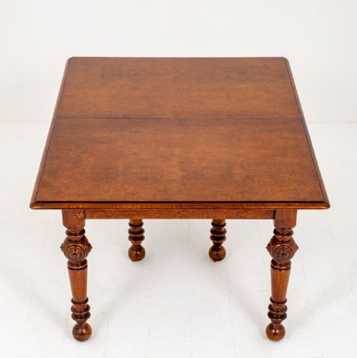 fig 1. Superb Victorian Burr Oak Extending Dining Table