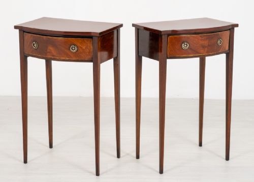 Pretty Pair of Mahogany End Tables