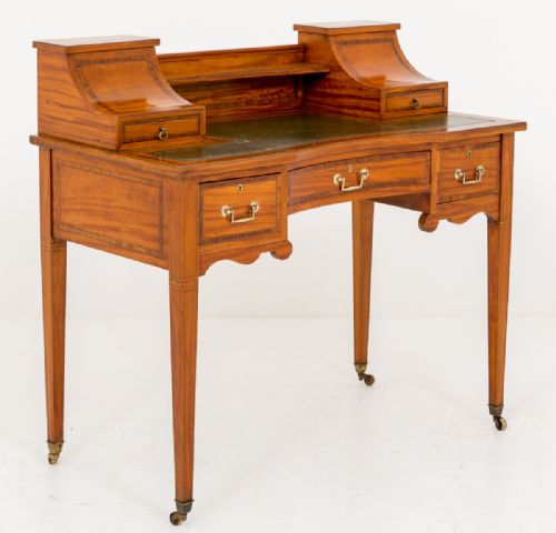 A Superb Satinwood Carlton House Style Desk