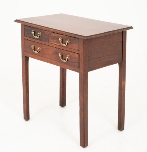 Georgian Mahogany Lowboy.
