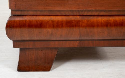 fig 1. Very Stylish Art Deco Walnut Desk