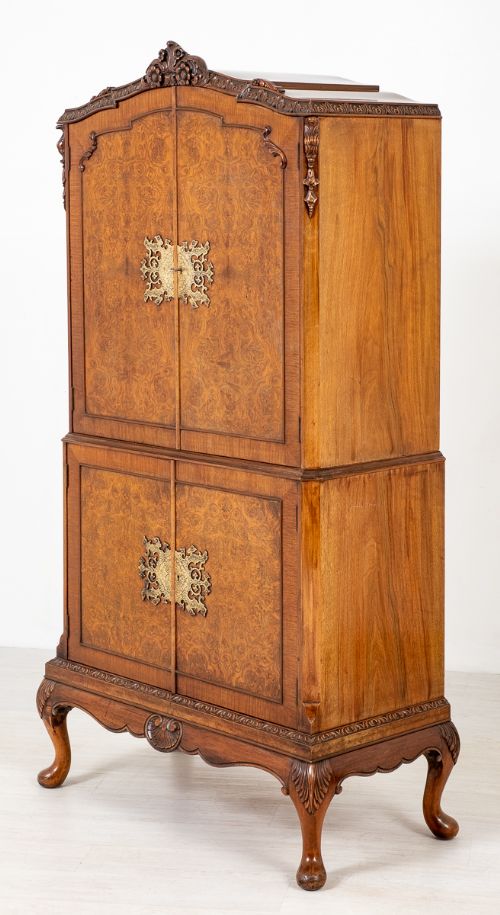 Good Burr Walnut Queen Anne Style Drinks Cabinet