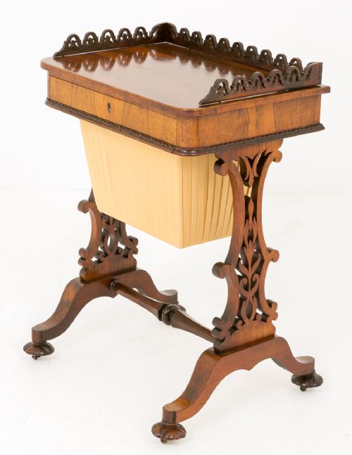 Very Pretty Rosewood Sewing Table