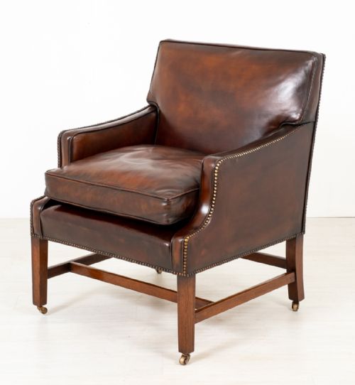 Imposing Georgian Style Gentleman's Arm Chair