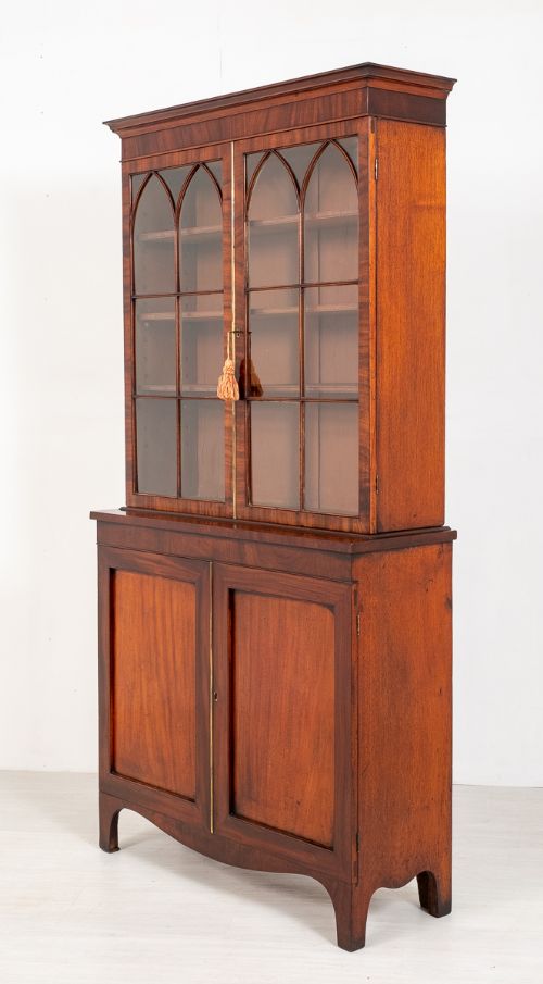 Regency Mahogany 2 Door Glazed Bookcase.