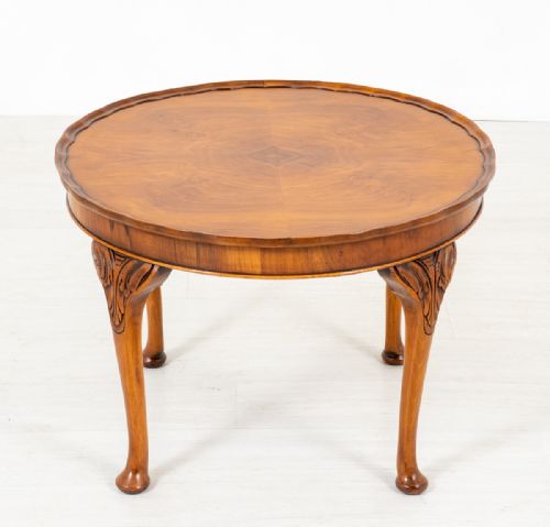 Walnut Queen Anne Style Circular Coffee Table
