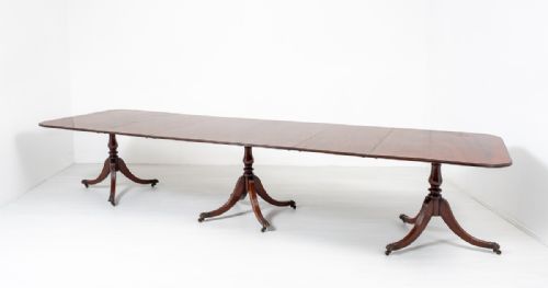 Good Quality Mahogany Regency Style Dining Table