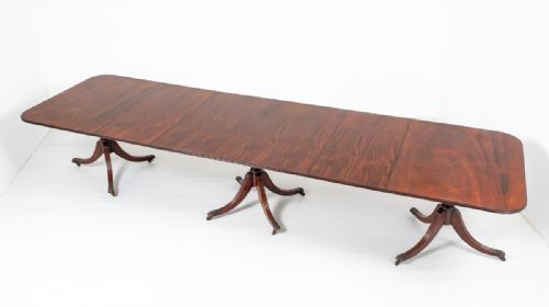 fig 1. Good Quality Mahogany Regency Style Dining Table