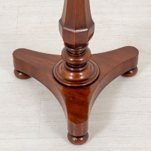MID VICTORIAN MAHOGANY WINE TABLE - ADDITIONAL PHOTO 1