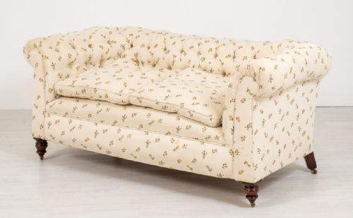 Victorian Deep Buttoned Upholstered Chesterfield