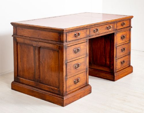 Oak 2 Pedestal Desk