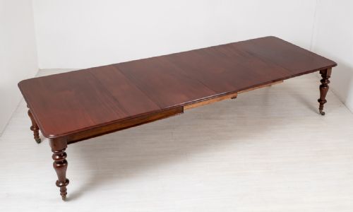 Victorian Mahogany Extending Dining Table