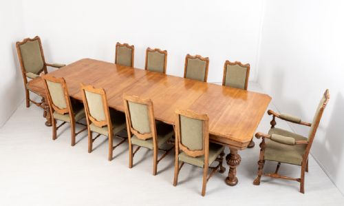 Stunning Oak Dining Room Suite