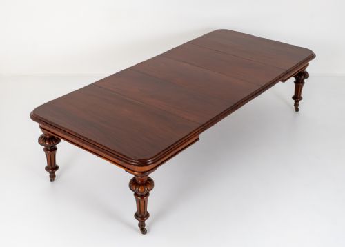 Victorian Mahogany 3 Leaf Extending Dining Table