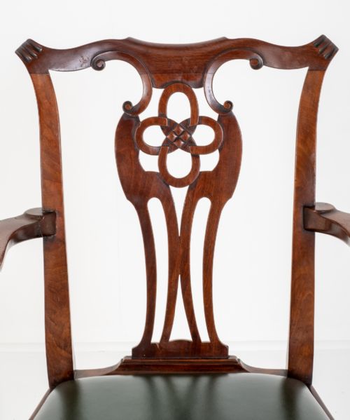NICE QUALITY CHIPPENDALE STYLE MAHOGANY CARVER CHAIR - ADDITIONAL PHOTO 1