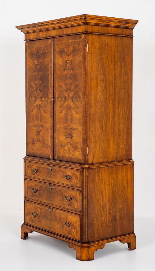 Georgian Style Figured Walnut Linen Press