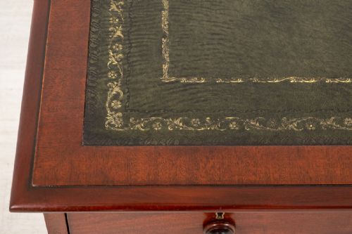VICTORIAN MAHOGANY PEDESTAL DESK - ADDITIONAL PHOTO 1