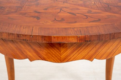 PRETTY FRENCH KINGWOOD OCCASIONAL TABLE - ADDITIONAL PHOTO 2