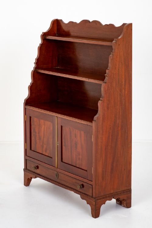 Mahogany Georgian Style Waterfall Bookcase
