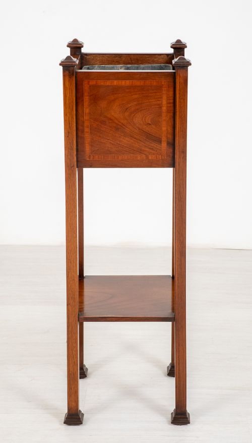 Sheraton Revival Mahogany Plant Stand