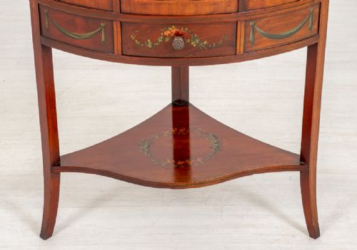 PRETTY VICTORIAN SATINWOOD BOW CORNER CABINET - ADDITIONAL PHOTO 1