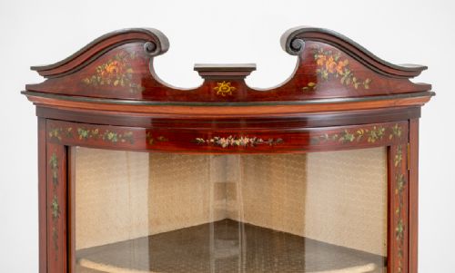 PRETTY VICTORIAN SATINWOOD BOW CORNER CABINET - ADDITIONAL PHOTO 5