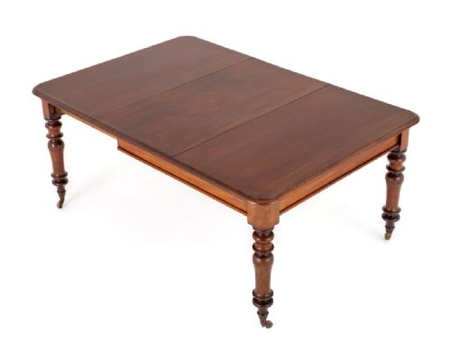 Victorian Mahogany Extending Dining Table