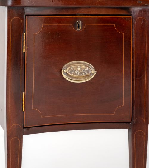 GEORGIAN STYLE MAHOGANY SIDEBOARD - ADDITIONAL PHOTO 3