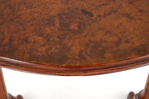 PRETTY VICTORIAN WALNUT OCCASIONAL TABLE - ADDITIONAL PHOTO 3