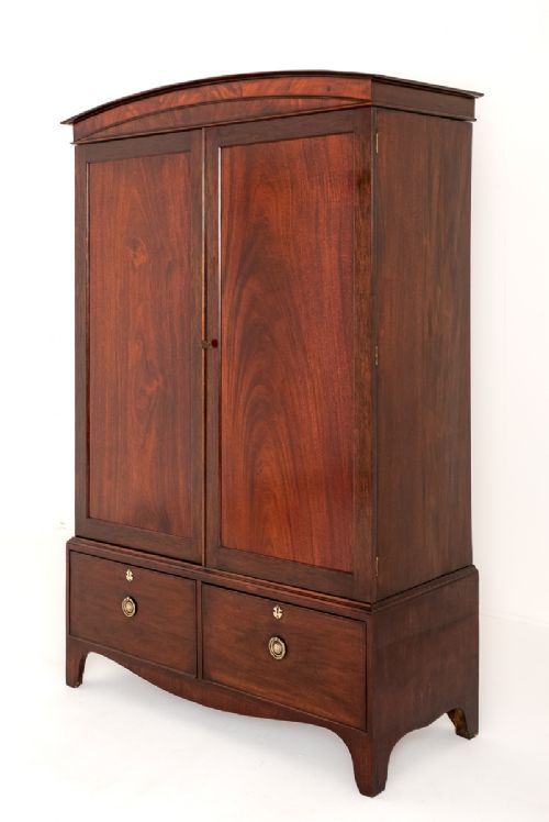 Regency Mahogany Gentleman's Wardrobe