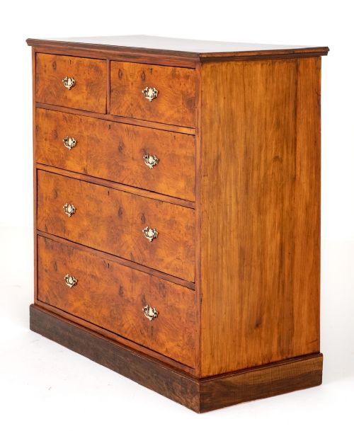 Victorian Burr Walnut Chest of Drawers
