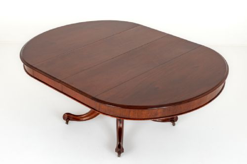 Mahogany 2 Leaf Extending Dining Table