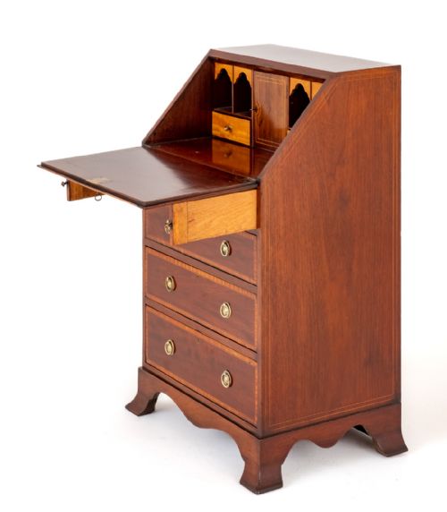 SHERATON REVIVAL MAHOGANY LADIES BUREAU - ADDITIONAL PHOTO 9