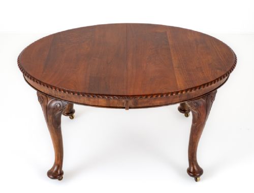 fig 1. Late Victorian Oval Mahogany Extending Dining Table