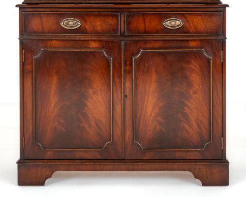 fig 3. Georgian Style Mahogany Bookcase
