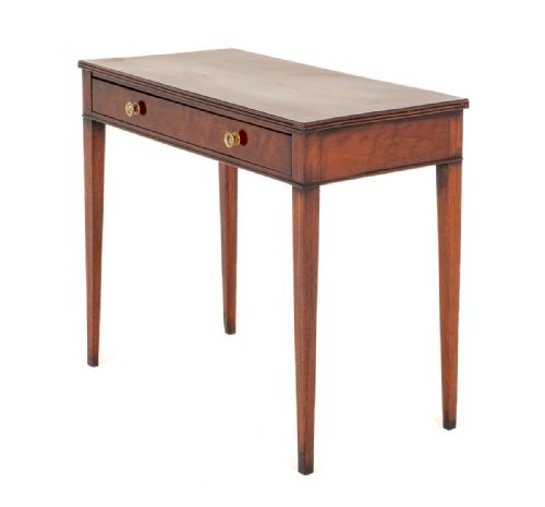 Georgian Mahogany Side Table.