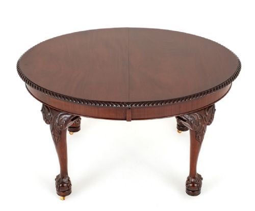 fig 1. Mahogany Chippendale Style Oval Extending Dining Table
