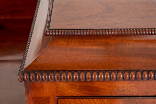 STUNNING MAHOGANY REGENCY SIDEBOARD - ADDITIONAL PHOTO 4
