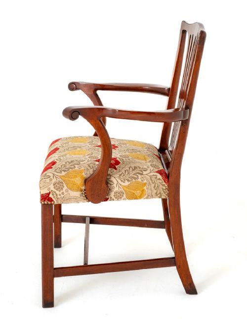 fig 2. Set of 16 Mahogany Chippendale Style Dining Chairs