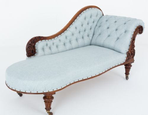 Impressive Victorian Walnut Chaise Longue