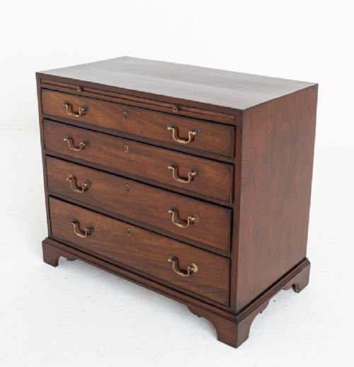 Georgian Mahogany 4 Drawer Slide Chest of Drawers