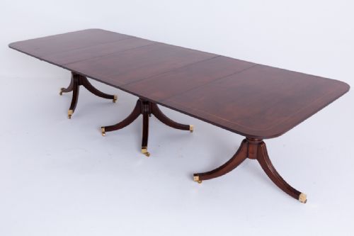 REGENCY REVIVAL ROSEWOOD 3 PEDESTAL DINING TABLE - ADDITIONAL PHOTO 9