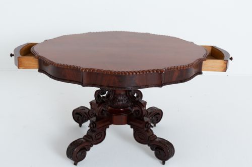 MAHOGANY FRENCH CENTRE TABLE - ADDITIONAL PHOTO 4