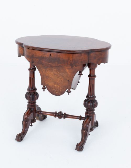 VICTORIAN BURR WALNUT SEWING TABLE