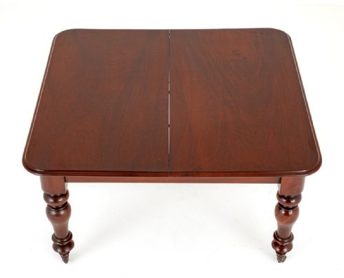 fig 2. Victorian Mahogany 2 Leaf Extending Dining Table